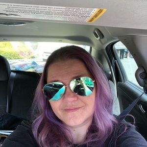 Meet your Posher, Lesley